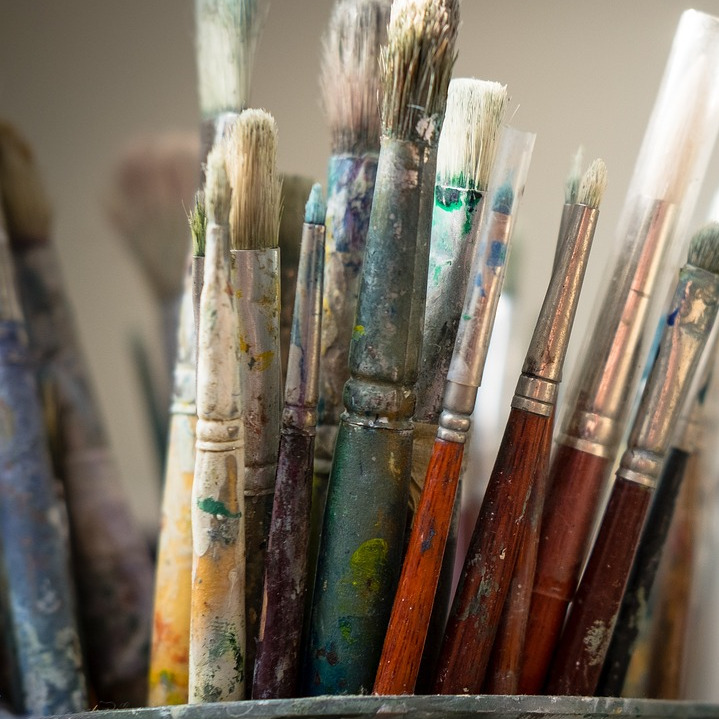 robot creative studio multimedia